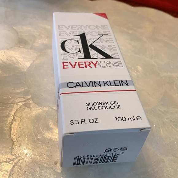 NIB CALVIN KLEIN Everyone - shower gel 100ml - Picture 2 of 4